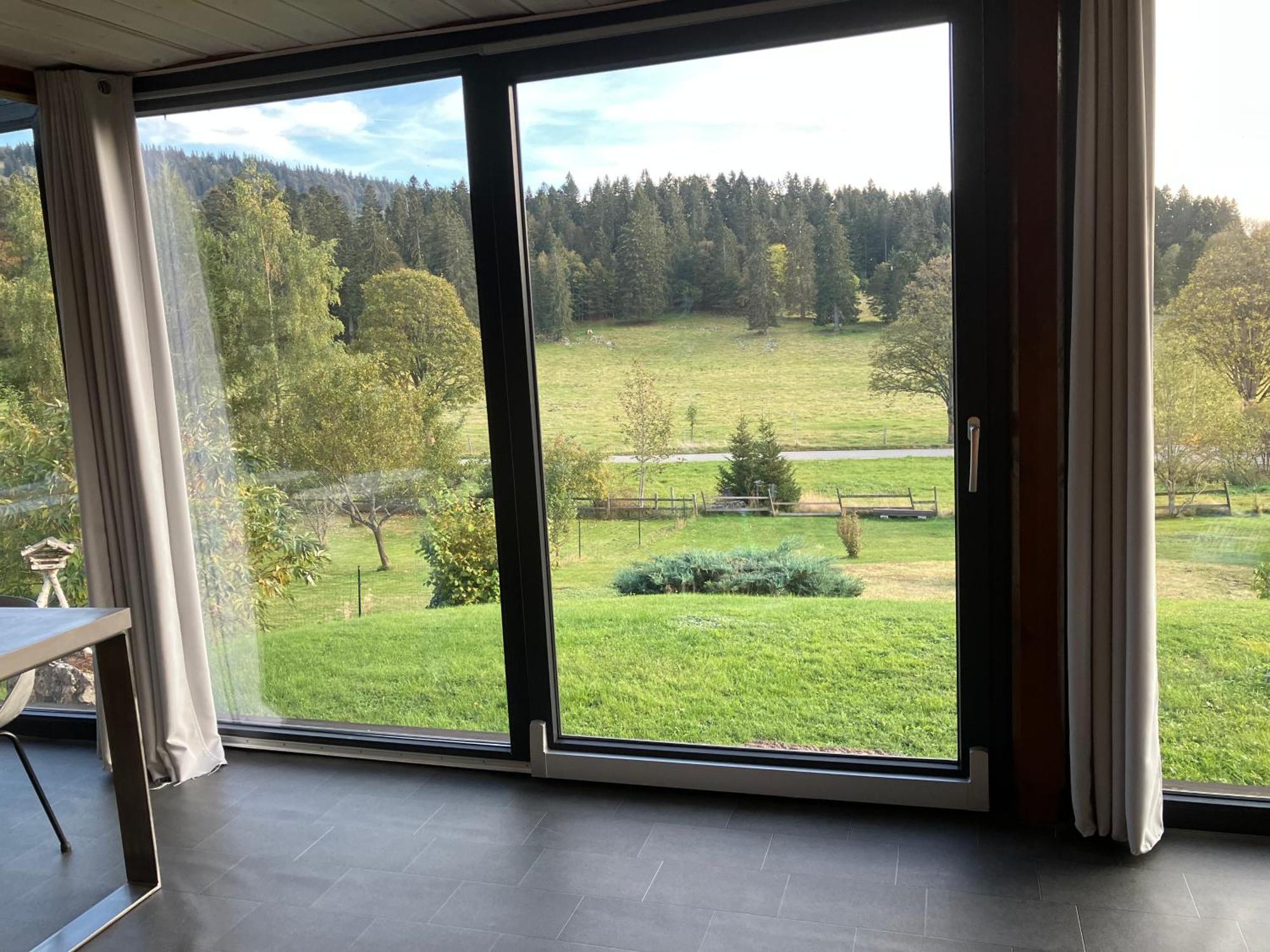 Les Savagnieres - Homestay Saint-Imier